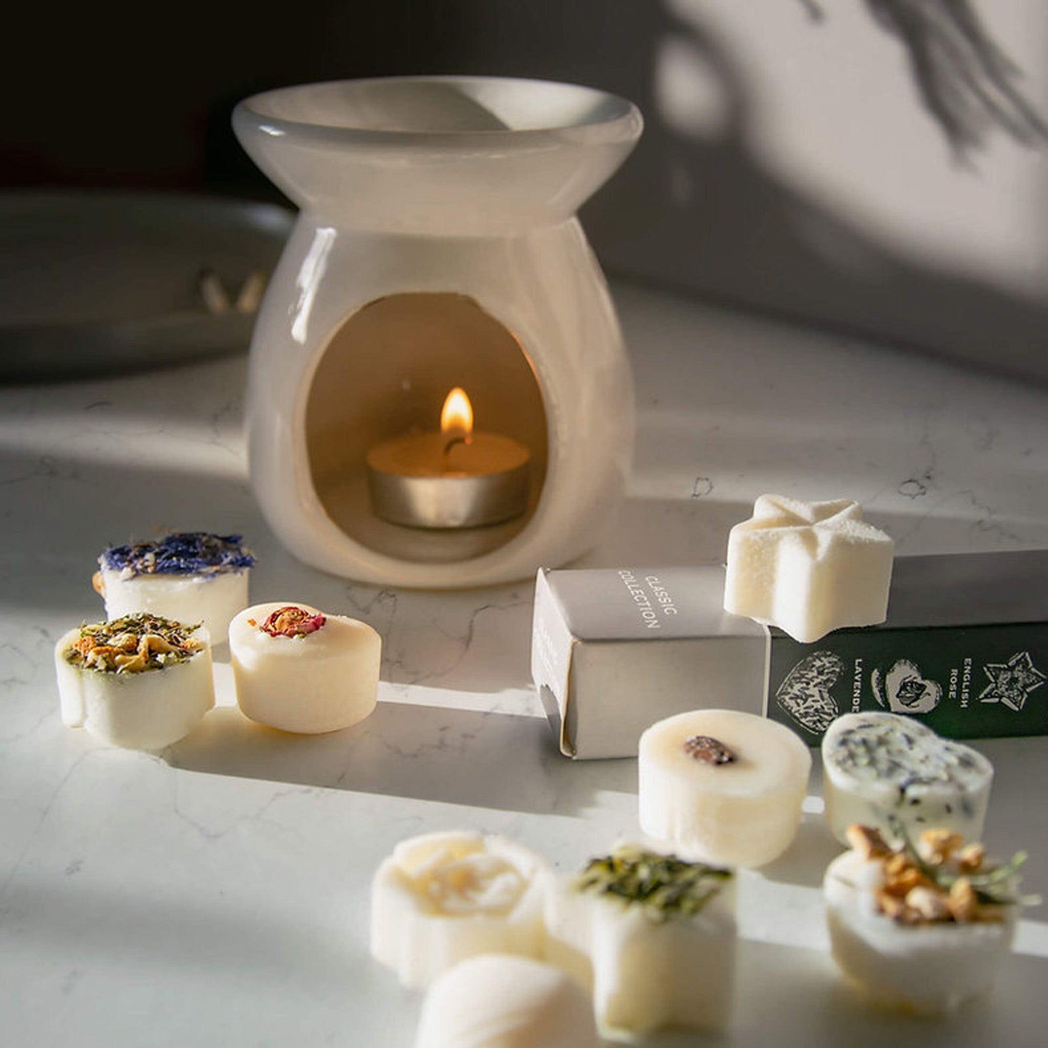 How to Use a Wax Melt Burner Safely: Essential Tips for Families & Pet Owners - Bumble Living