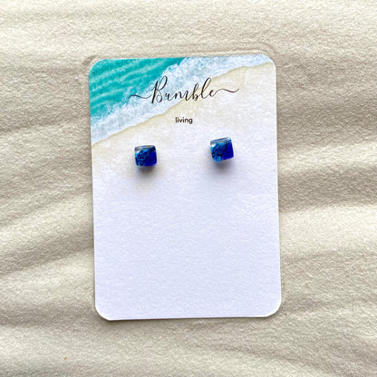 Violet Blue & White Medium Stud Earrings