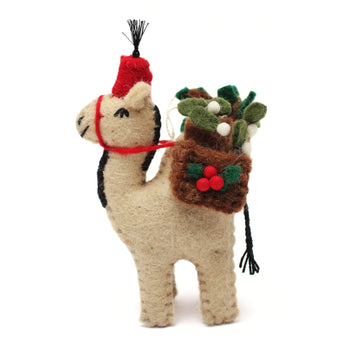 Felt camel with Christmas panniers decoration by Amica, featuring festive holiday colors and detailed craftsmanship.