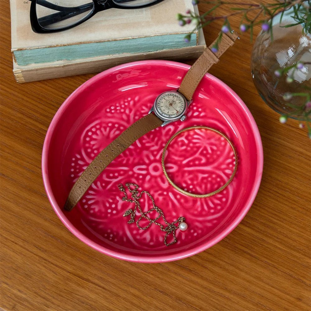 Vibrant pink enamel trinket dish, 17.5cm, with a glossy finish and smooth edges, ideal for jewelry or small accessories.