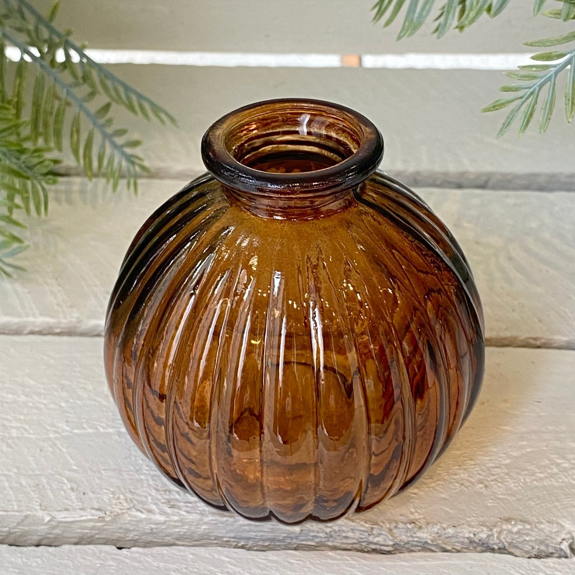 Cedar Vertical Pattern Round Jive Vase - Bumble Living