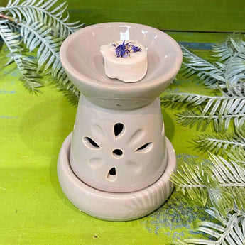 Colorful Eden ceramic flower wax burner by Pukator with intricate floral design, perfect for aromatic wax melts.