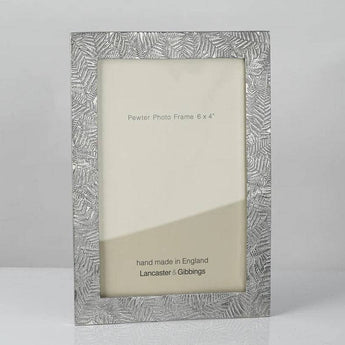 Lancaster & Gibbings Foxworthy 6x4-inch photo frame with wood finish and classic design for displaying cherished photos.