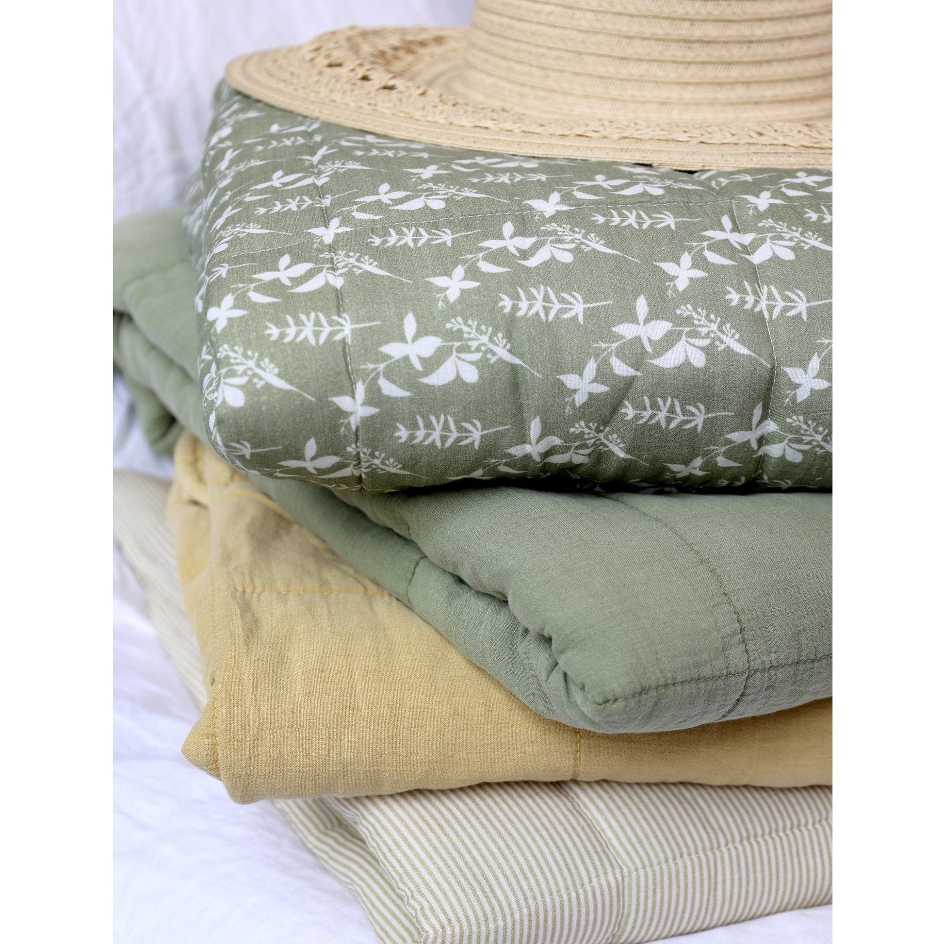 Verte Vintage Quilted Throw - Bumble Living
